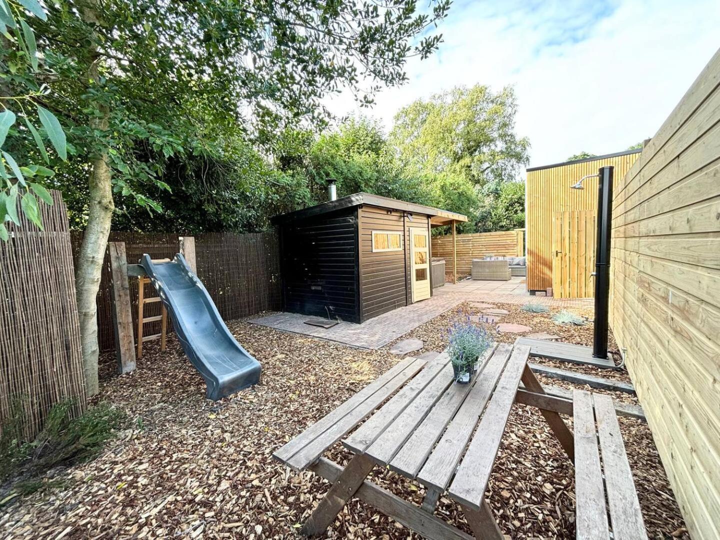 Bed And Breakfast Heerenveen Centrum Met Prive Sauna En Jacuzzi Exteriör bild